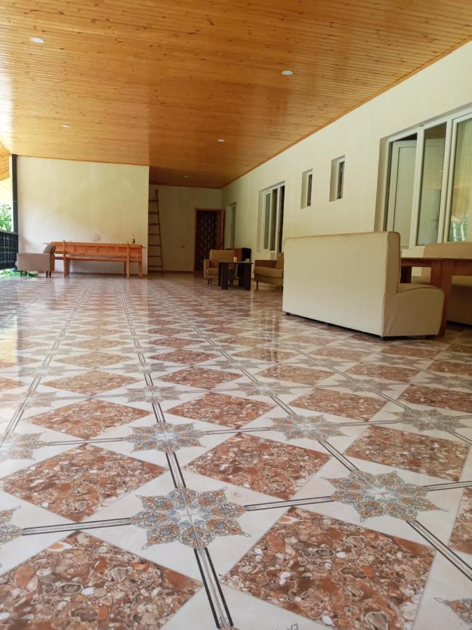 Guest House Tavaduri Mestia Exterior photo